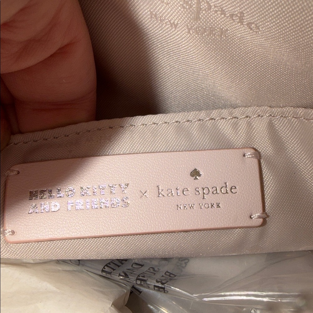 Kate Spade x Hello My Melody Kitty Margot Crossbody - Picture 7 of 8